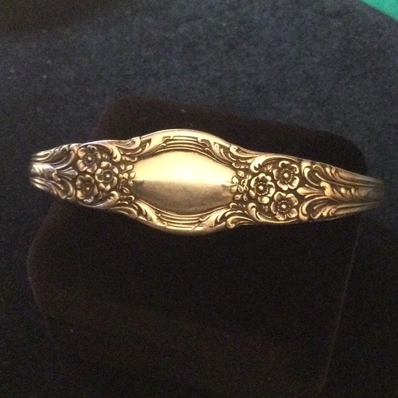 Atlanta Estate Sale Jewelry - Heavy Vintage Sterling Silver Bracelet